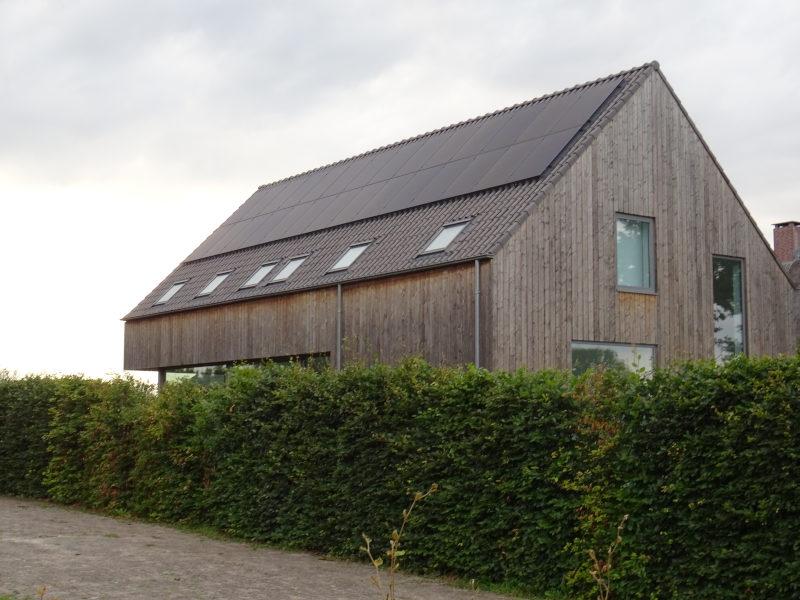 28 zonnepanelen